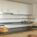 Delightful Front Apartment. Sunrise Views! Appartamento