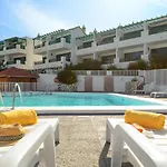 Delightful Front Apartment. Sunrise Views! Appartamento *