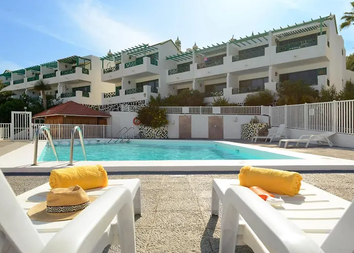 Delightful Front Apartment. Sunrise Views! Apartment *